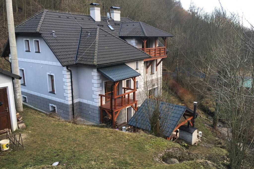 Villa Vykmanov Medenec Экстерьер фото